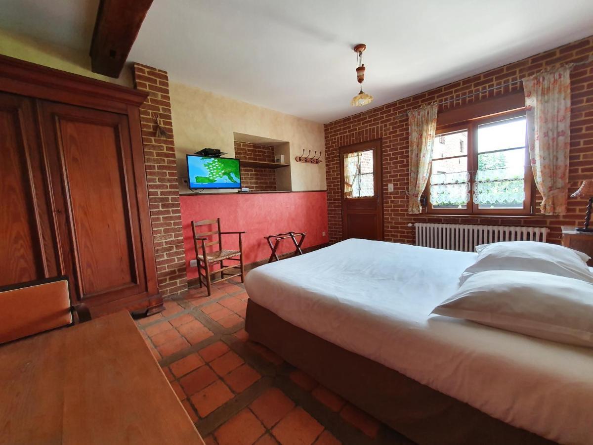 Les Mout'Anes Bed & Breakfast Saint-Hilaire-sur-Helpe Ngoại thất bức ảnh