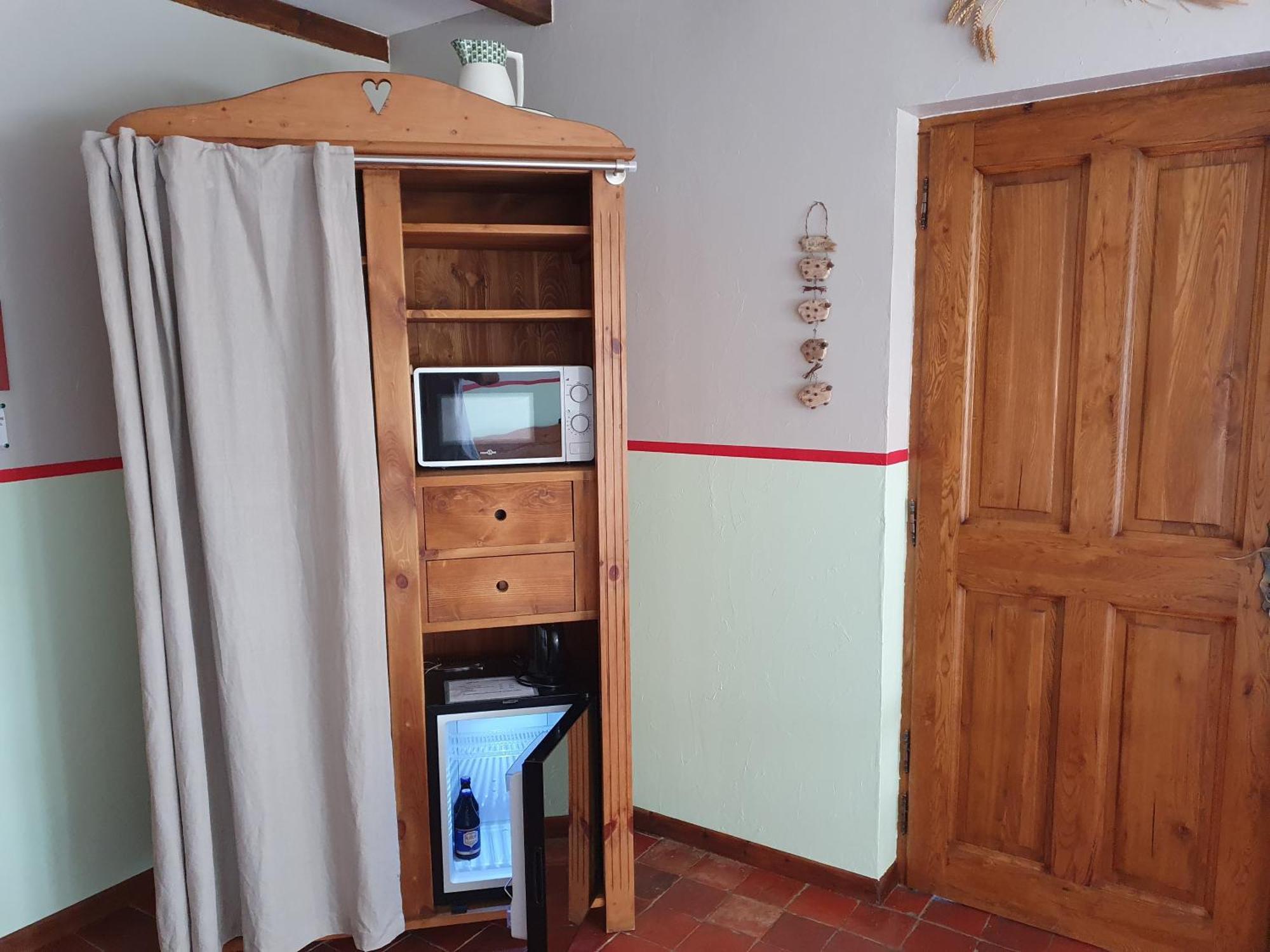 Les Mout'Anes Bed & Breakfast Saint-Hilaire-sur-Helpe Ngoại thất bức ảnh